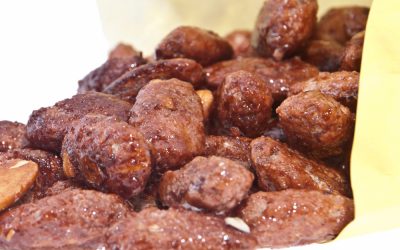 Roasted spicy almonds