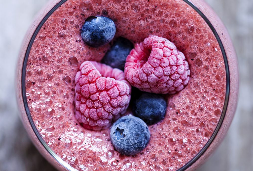 Berry and chia seed smoothie