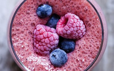 Berry and chia seed smoothie