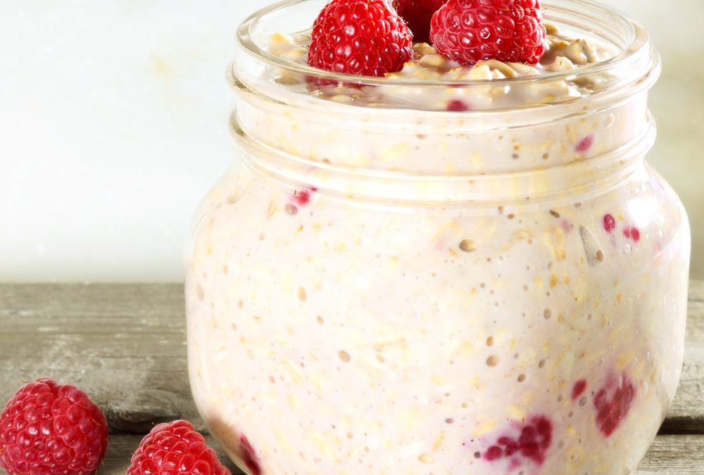 Overnight oats with raspberries