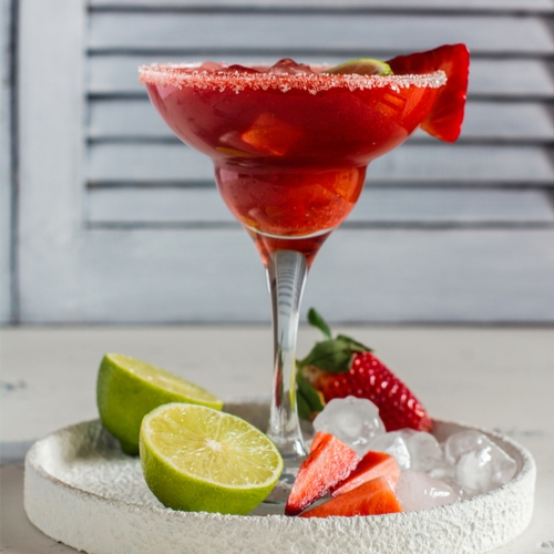 Virgin strawberry daiquiri