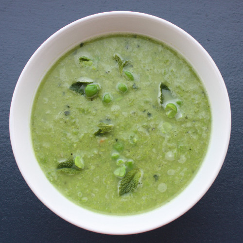 Chilled pea and mint soup